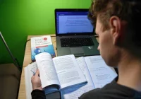 Naukowcy podsumowali samopoczucie uczniów po roku zdalnej nauki - zdjęcie główne