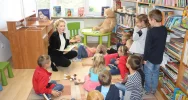 Dzień głośnego czytania w bibliotekach - zdjęcie 3