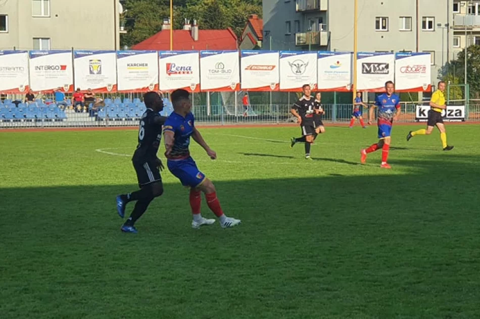 Kościółek trafił w doliczonym czasie gry i Limanovia ma komplet punktów w Bochni! - zdjęcie 5