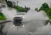 Jesień na drogach - o czym warto pamiętać?  - zdjęcie główne