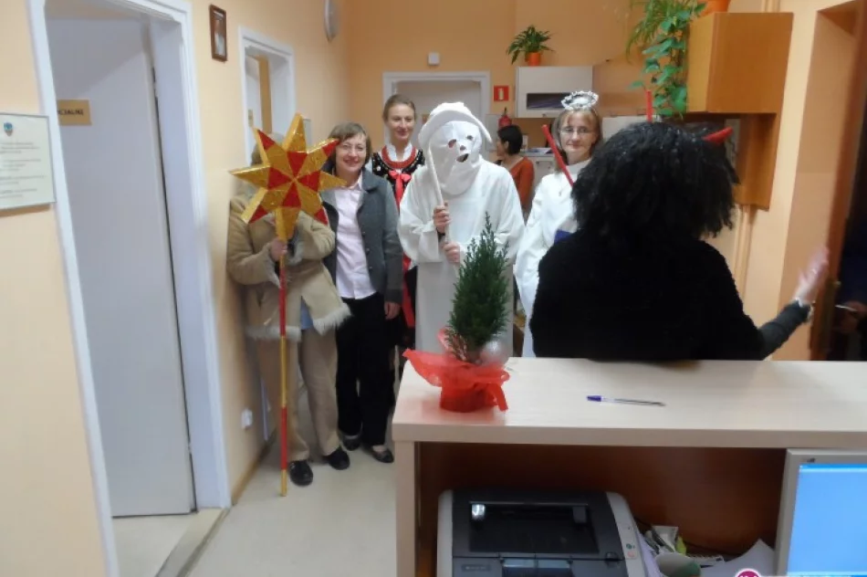 Ogromna radość przy kolędowaniu - zdjęcie 3