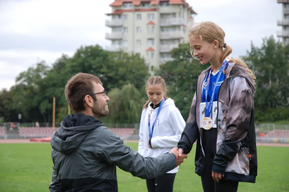 Medale na Mistrzostwach Województwa Małopolskiego dla młodych zawodników Limanowa Forrest. - zdjęcie 6