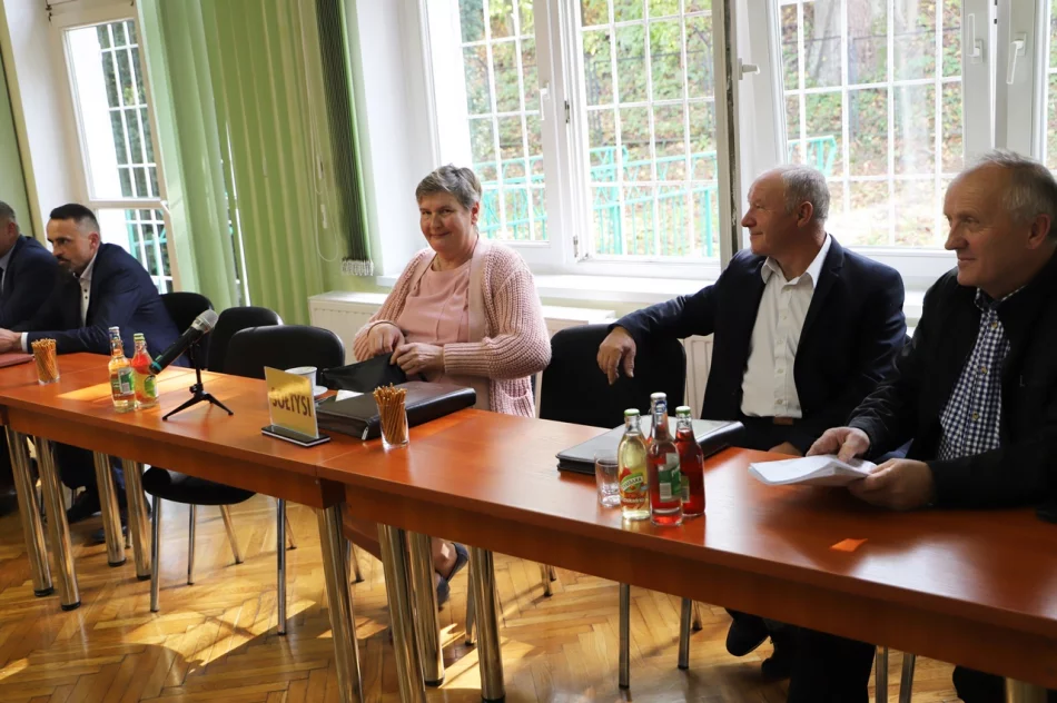 Informacja dot. XIX sesji Rady Gminy Limanowa - zdjęcie 3