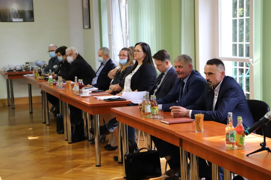 Informacja dot. XIX sesji Rady Gminy Limanowa - zdjęcie 4