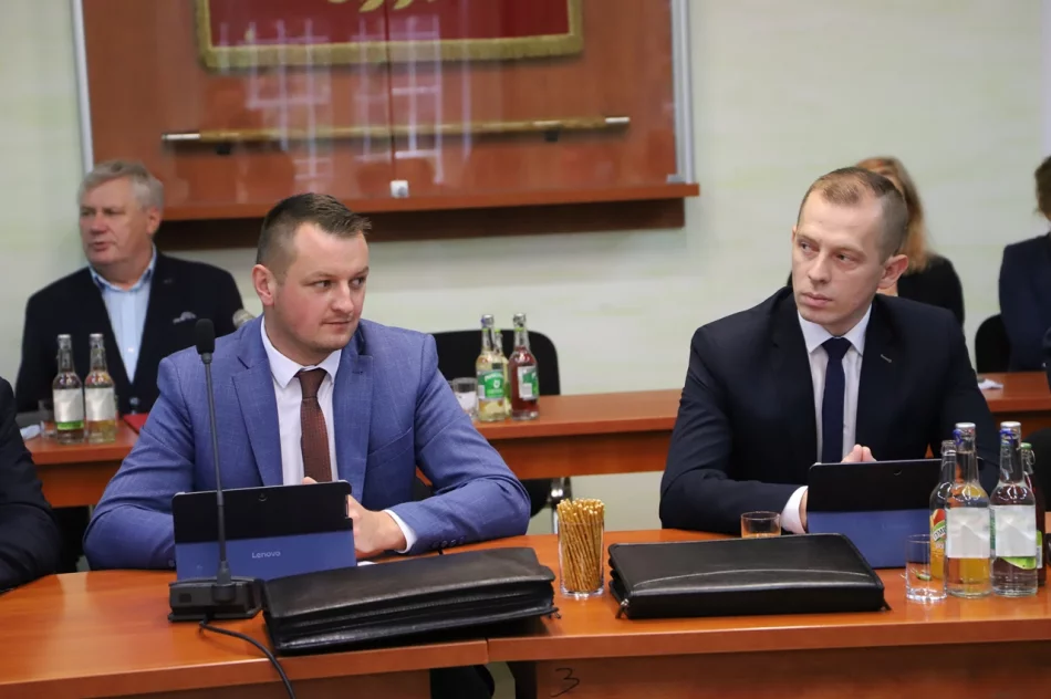 Informacja dot. XIX sesji Rady Gminy Limanowa - zdjęcie 6