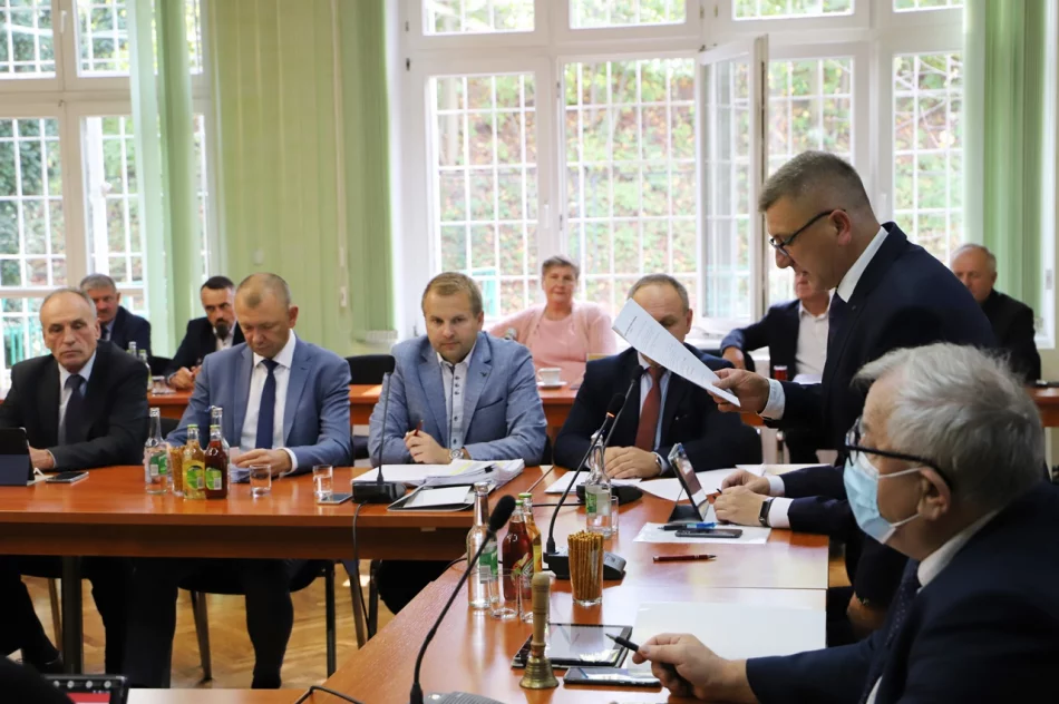 Informacja dot. XIX sesji Rady Gminy Limanowa - zdjęcie 8