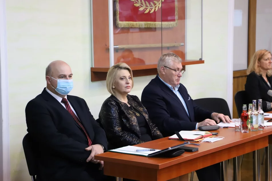 Informacja dot. XIX sesji Rady Gminy Limanowa - zdjęcie 11