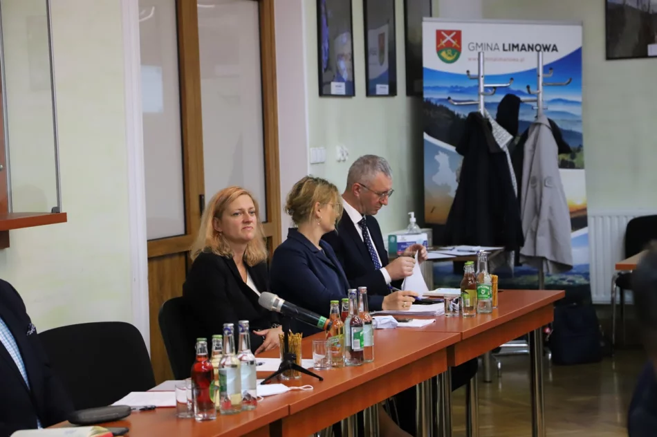 Informacja dot. XIX sesji Rady Gminy Limanowa - zdjęcie 12