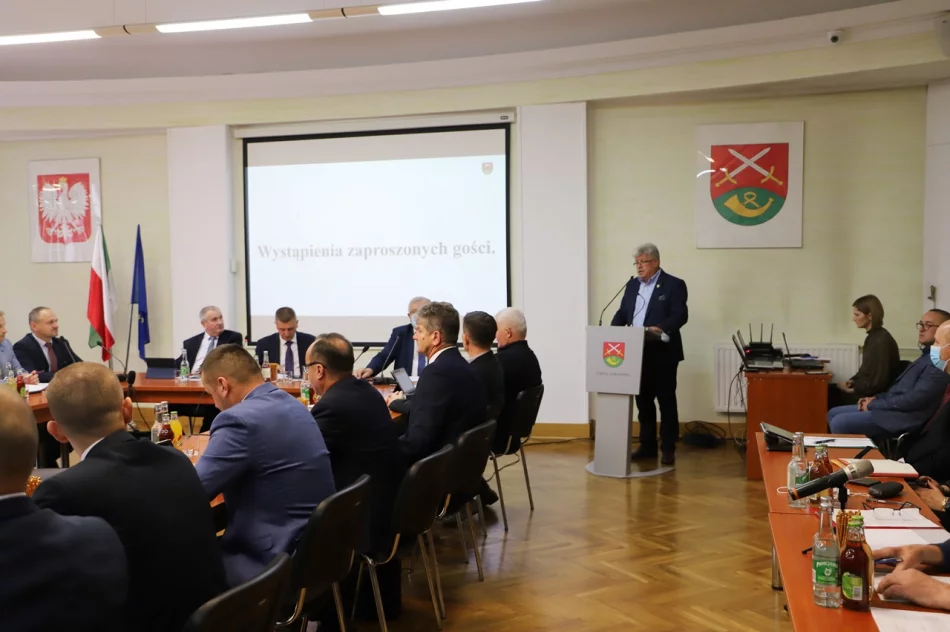 Informacja dot. XIX sesji Rady Gminy Limanowa - zdjęcie 17