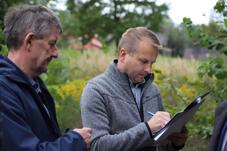 Odbiór dróg gminnych w miejscowościach Mordarka, Wysokie, Siekierczyna - zdjęcie 6