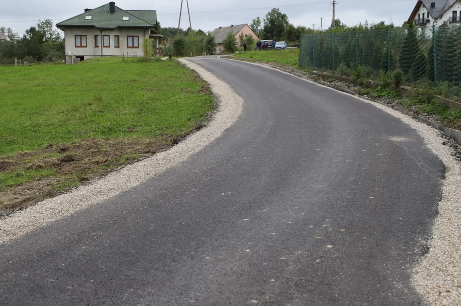 Odbiór dróg gminnych w miejscowościach Mordarka, Wysokie, Siekierczyna - zdjęcie 9