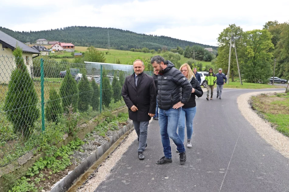 Odbiór dróg gminnych w miejscowościach Mordarka, Wysokie, Siekierczyna - zdjęcie 12