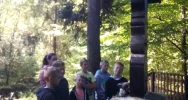 Uczniowie uporządkowali żołnierskie mogiły - zdjęcie 3