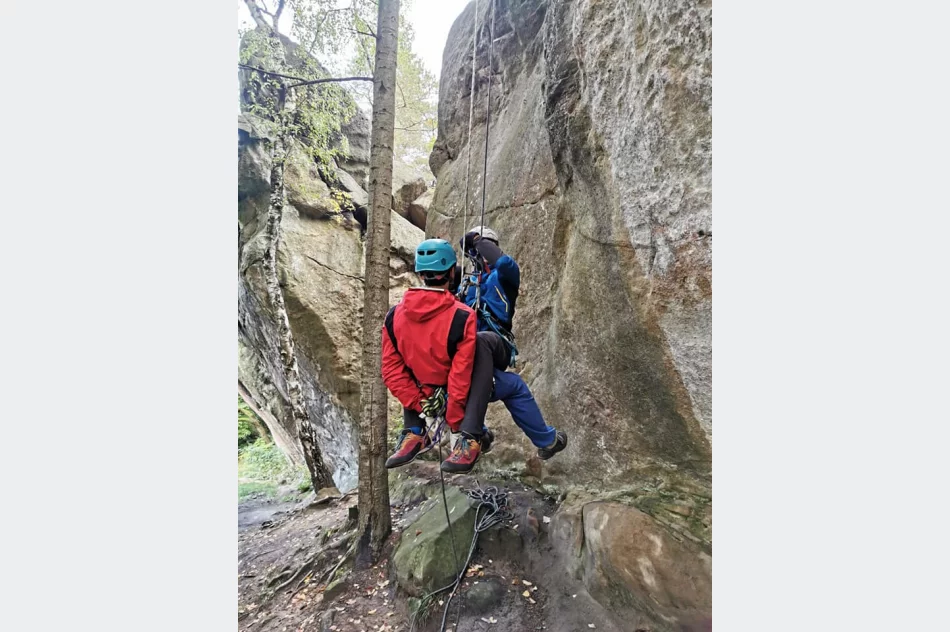 Przyszli ratownicy szkolili się w górach - zdjęcie 4