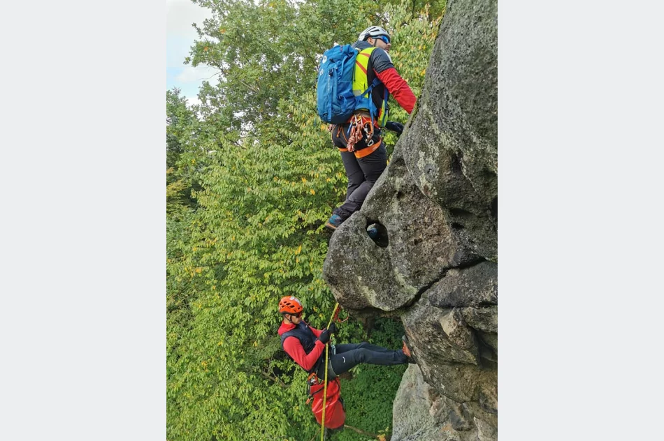 Przyszli ratownicy szkolili się w górach - zdjęcie 19