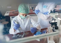 Najnowszy raport Ministerstwa Zdrowia. Dwa nowe zakażenia w powiecie - zdjęcie główne