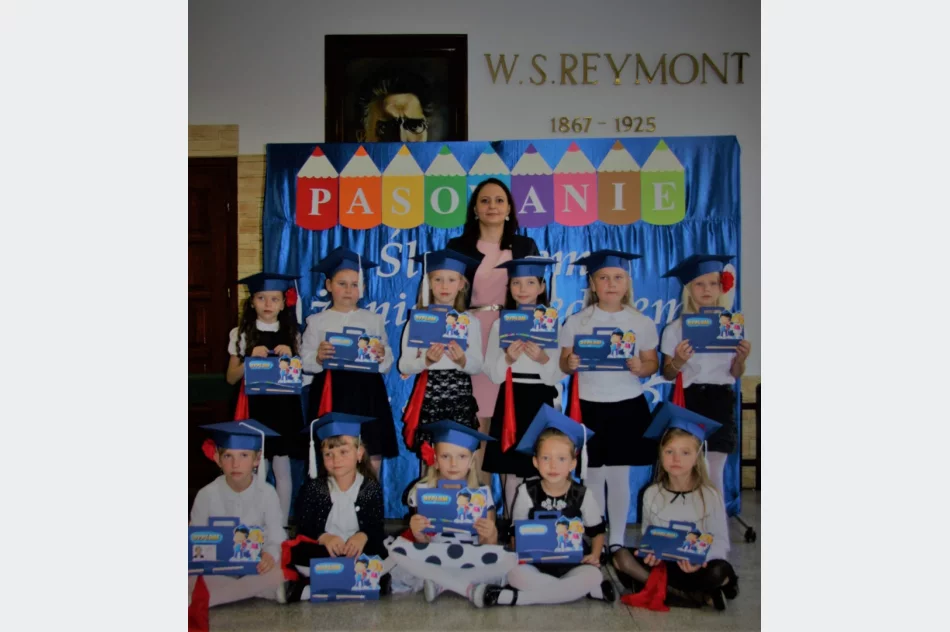 Pasowanie na ucznia w Szkole Podstawowej w Pasierbcu - zdjęcie 12