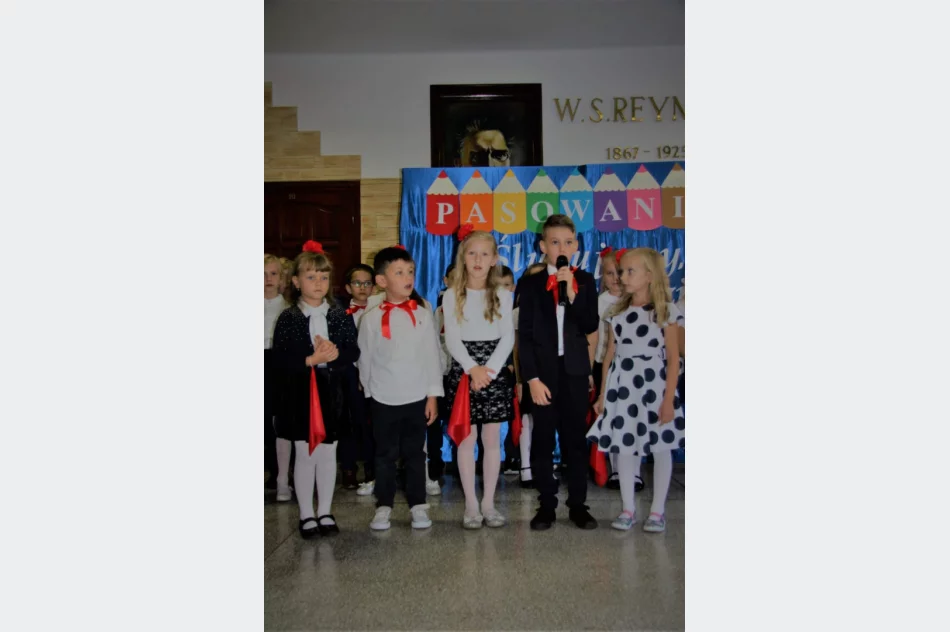 Pasowanie na ucznia w Szkole Podstawowej w Pasierbcu - zdjęcie 13