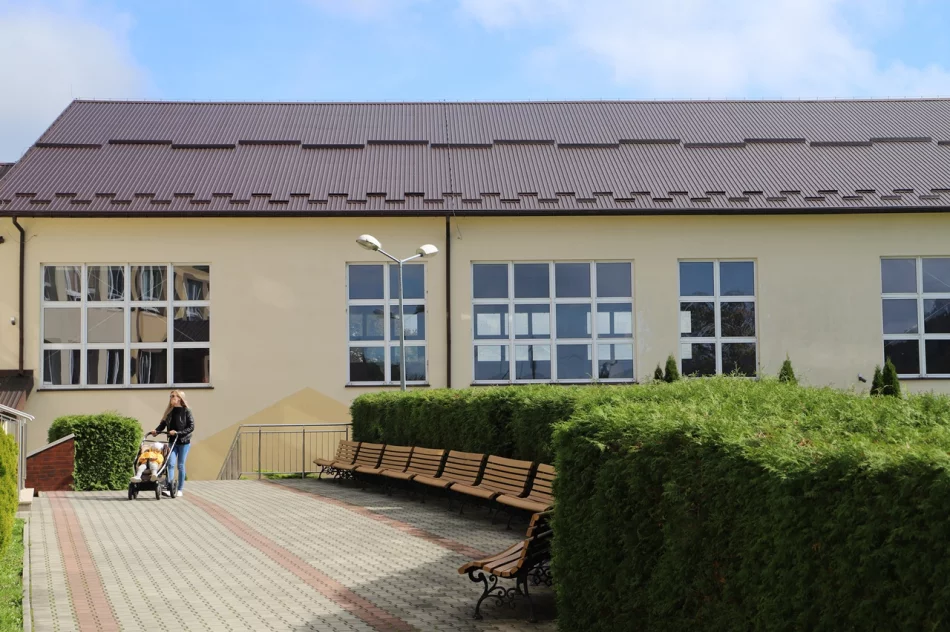 Remont dachu hali sportowej w Pasierbcu - zdjęcie 5