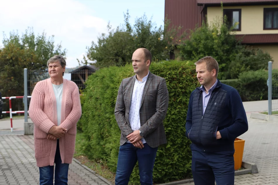 Remont dachu hali sportowej w Pasierbcu - zdjęcie 3