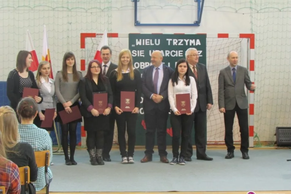 Stypendia dla najzdolniejszych - zdjęcie 4