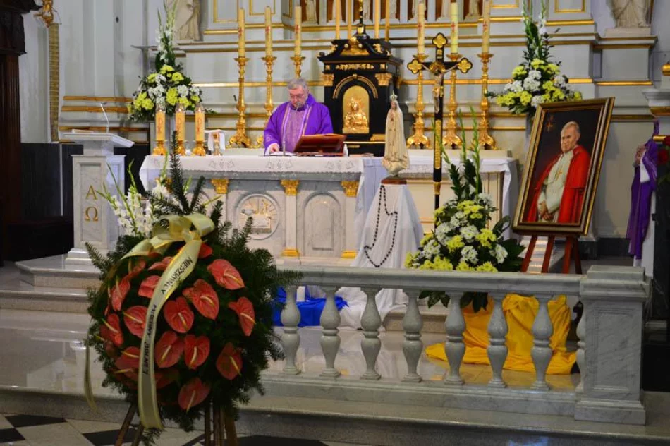 Reprezentanci miasta pożegnali honorową obywatelkę - zdjęcie 4