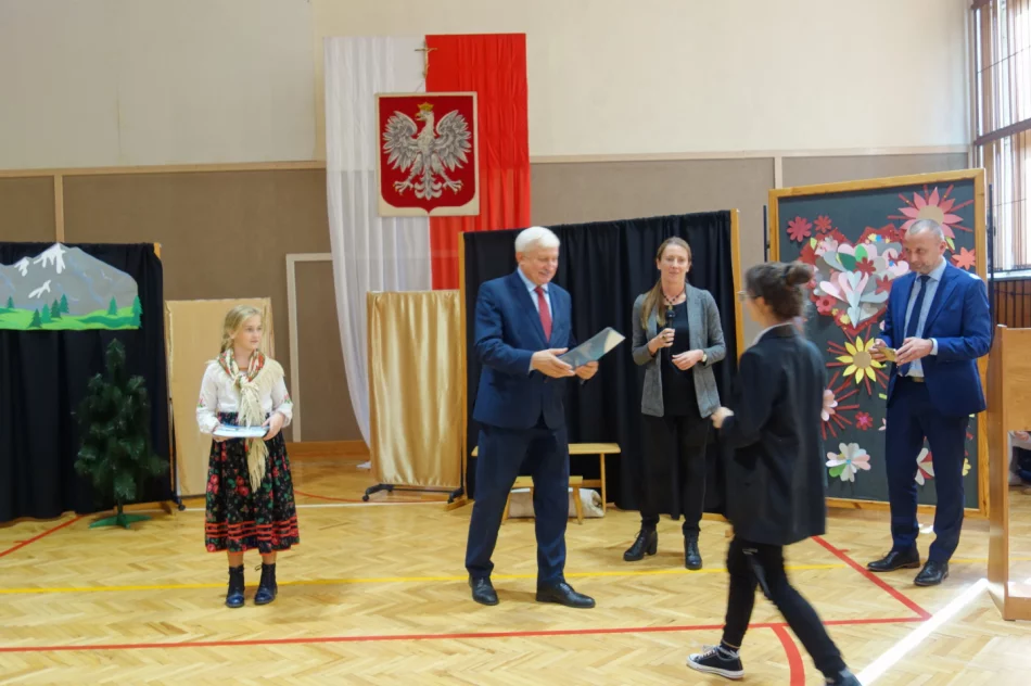 Dzień Edukacji Narodowej w Zespole Szkolno-Przedszkolnym nr 4 - zdjęcie 7