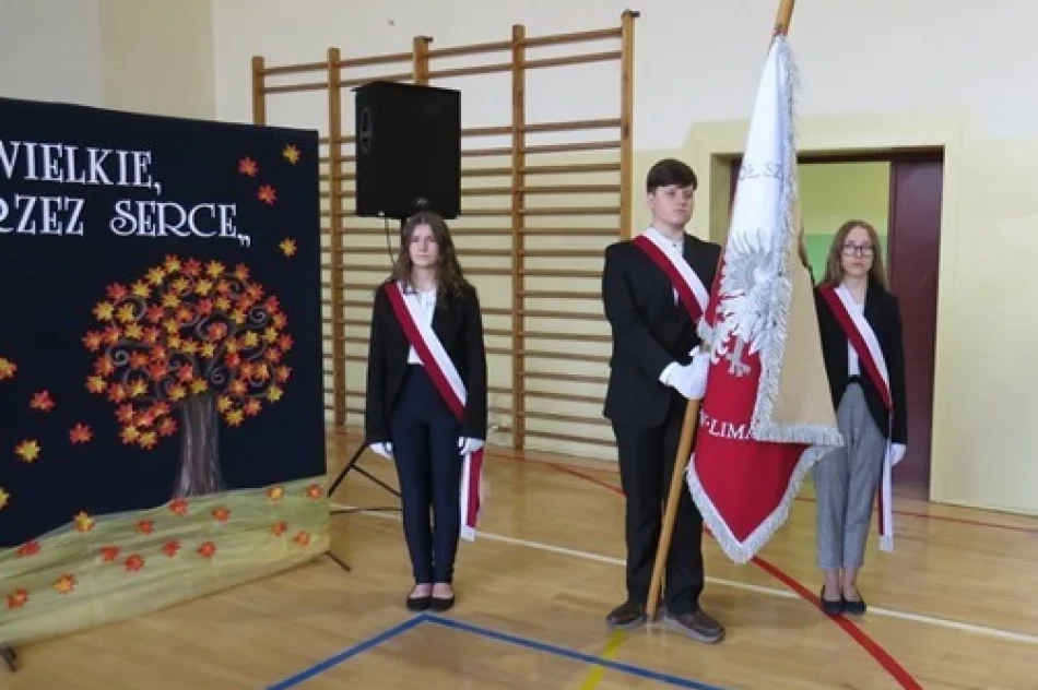 13 października Dzień Edukacji Narodowej świętowano w ZSP nr 1, SP nr 2 oraz SP nr 3 - zdjęcie 10