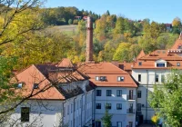 Rynek pracy w kwietniu. Więcej bezrobotnych niż przed rokiem - zdjęcie główne