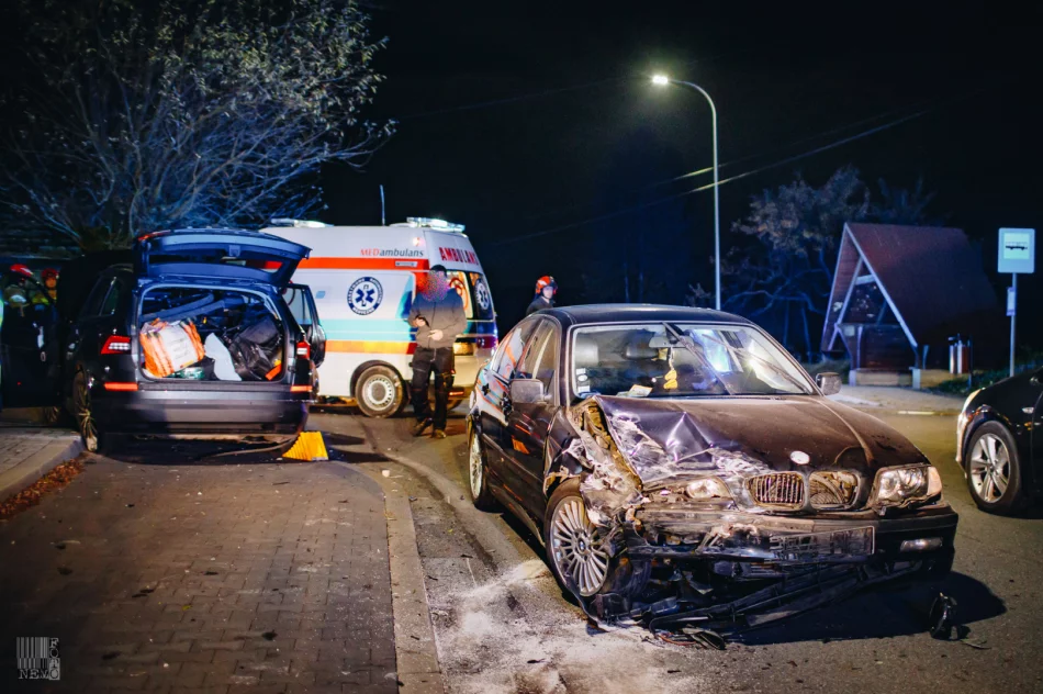 Groźnie wyglądające zderzenie dwóch pojazdów - zdjęcie 7