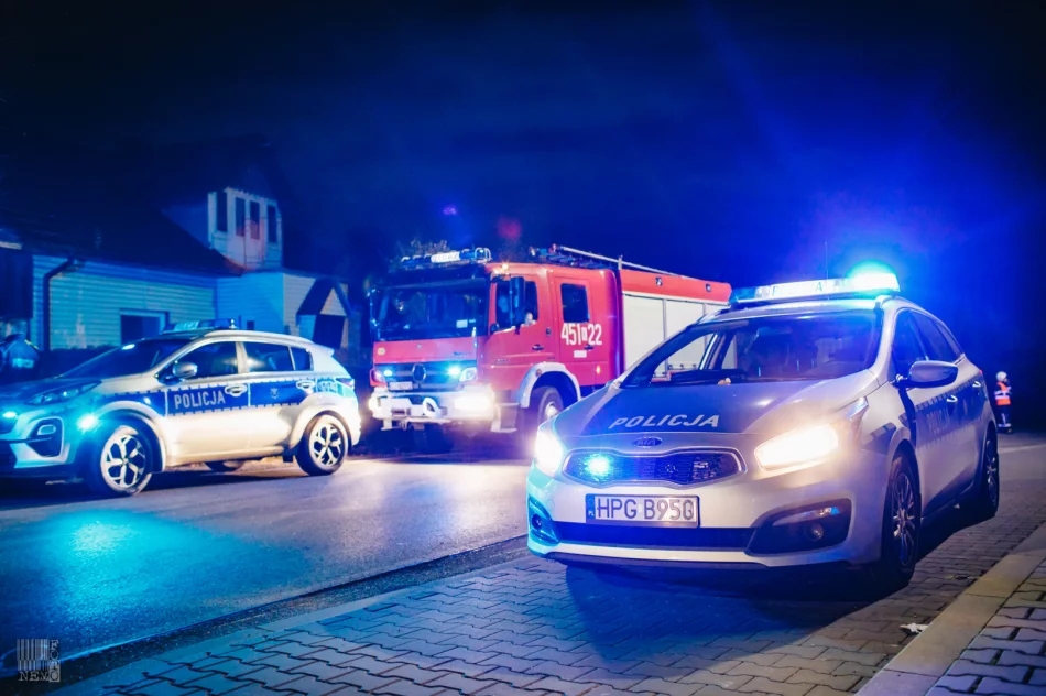 Groźnie wyglądające zderzenie dwóch pojazdów - zdjęcie 9