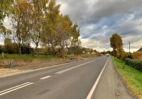 Ostatni odcinek "krajówki" doczeka się chodnika - zdjęcie główne