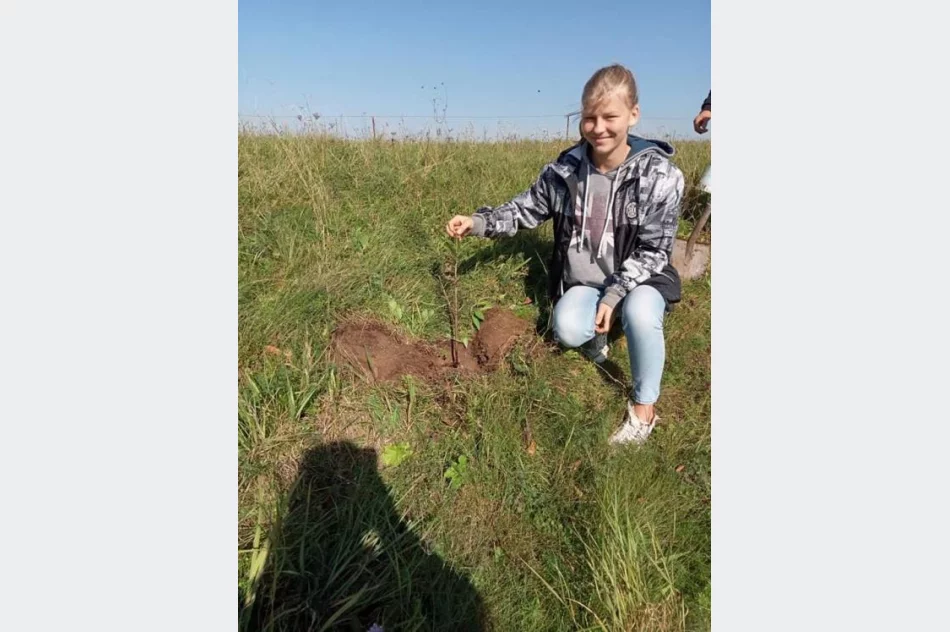 Nadleśnictwo przekazało sadzonki dla szkół - zdjęcie 6