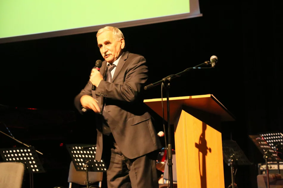 10-lecie Limanowskiego Uniwersytetu Trzeciego Wieku - zdjęcie 12