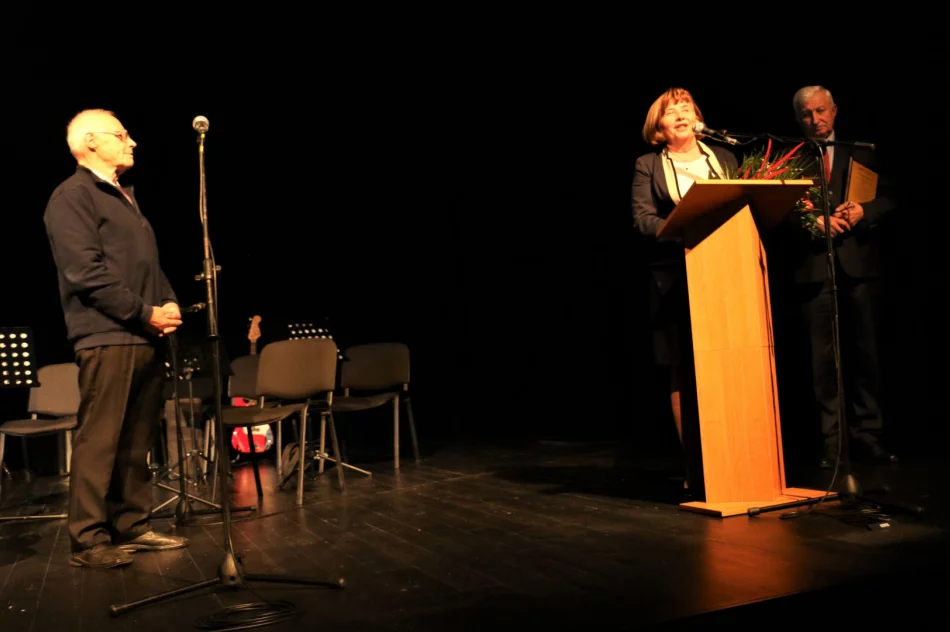 10-lecie Limanowskiego Uniwersytetu Trzeciego Wieku - zdjęcie 17