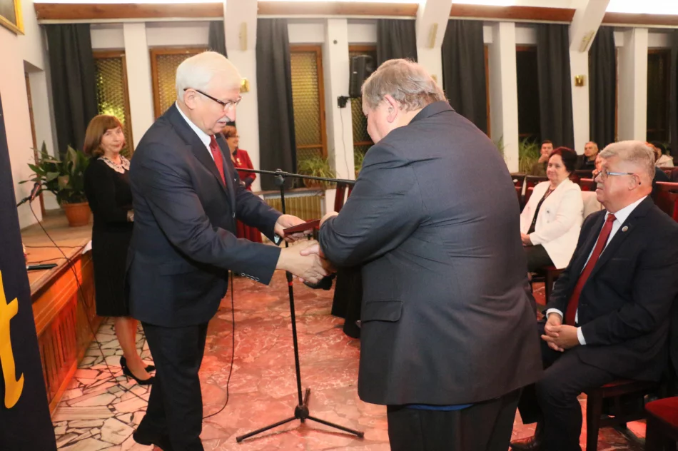 Chór Chłopięcy Bazyliki Matki Boskiej Bolesnej świętował Jubileusz 30-lecia działalności - zdjęcie 10