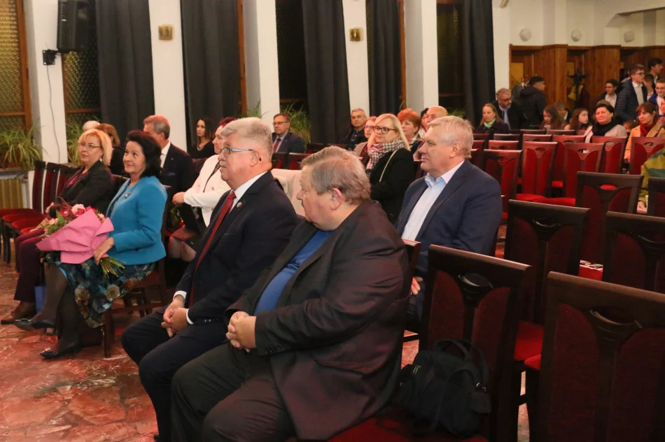 Chór Chłopięcy Bazyliki Matki Boskiej Bolesnej świętował Jubileusz 30-lecia działalności - zdjęcie 17