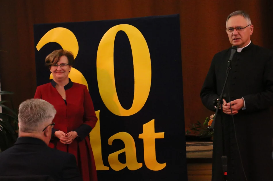 Chór Chłopięcy Bazyliki Matki Boskiej Bolesnej świętował Jubileusz 30-lecia działalności - zdjęcie 19