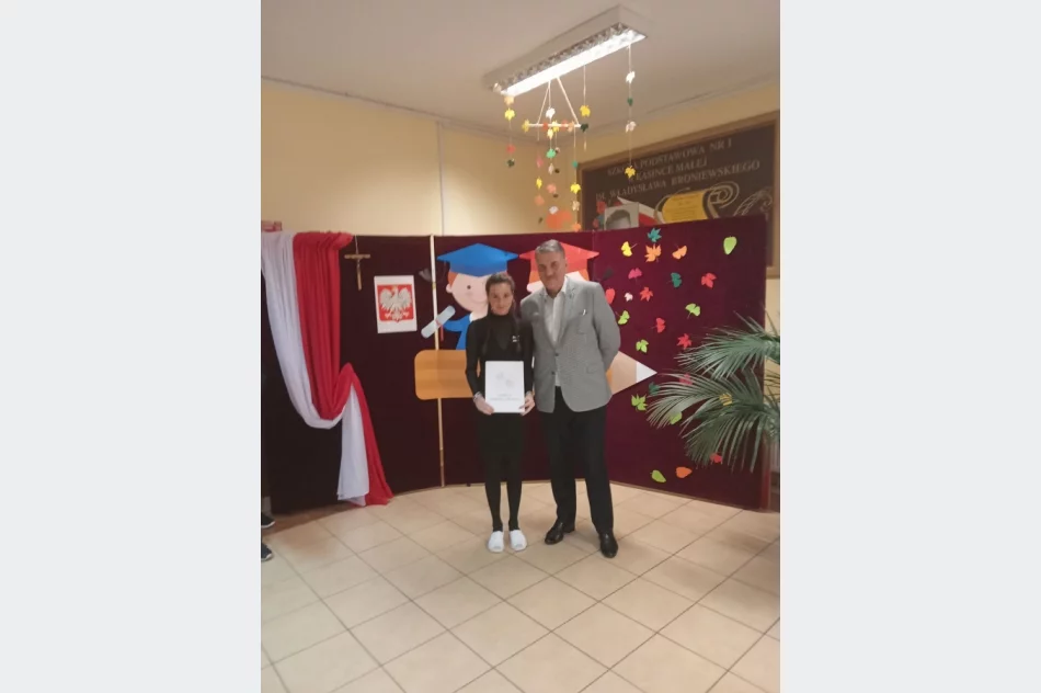 Najzdolniejsi uczniowie nagrodzeni stypendiami wójta - zdjęcie 5