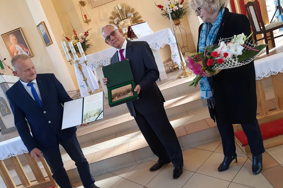 Otwarcie wystawy oraz promocja albumu pt. „Nowa Ziemia – Stare Niebo. Historia Męcinian w Lipkach” - zdjęcie 7