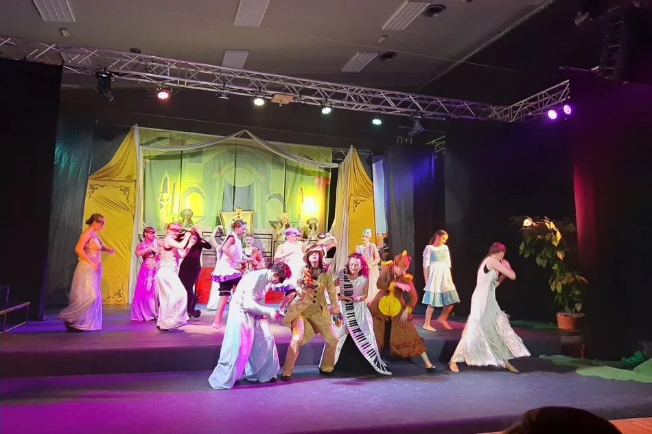 Otwarcie wystawy oraz promocja albumu pt. „Nowa Ziemia – Stare Niebo. Historia Męcinian w Lipkach” - zdjęcie 12