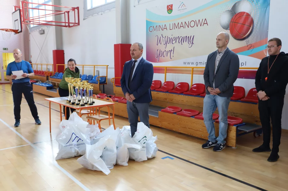 Mistrzostwa Gminy Limanowa w Koszykówce 3x3 - zdjęcie 12