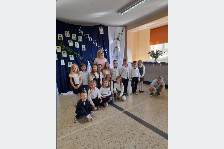 Ślubowanie pierwszoklasistów w Szkole Podstawowej Nr 2 w Męcinie - zdjęcie 6