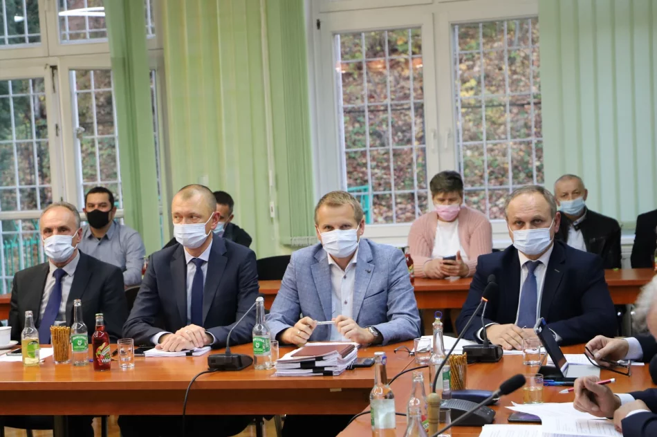 Informacja o XX nadzwyczajnej sesji Rady Gminy Limanowa  - zdjęcie 6