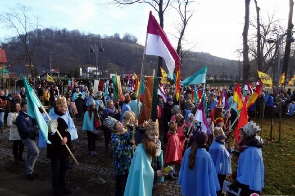 Trzej Królowie na ulicach Mszany Dolnej - zdjęcie 2