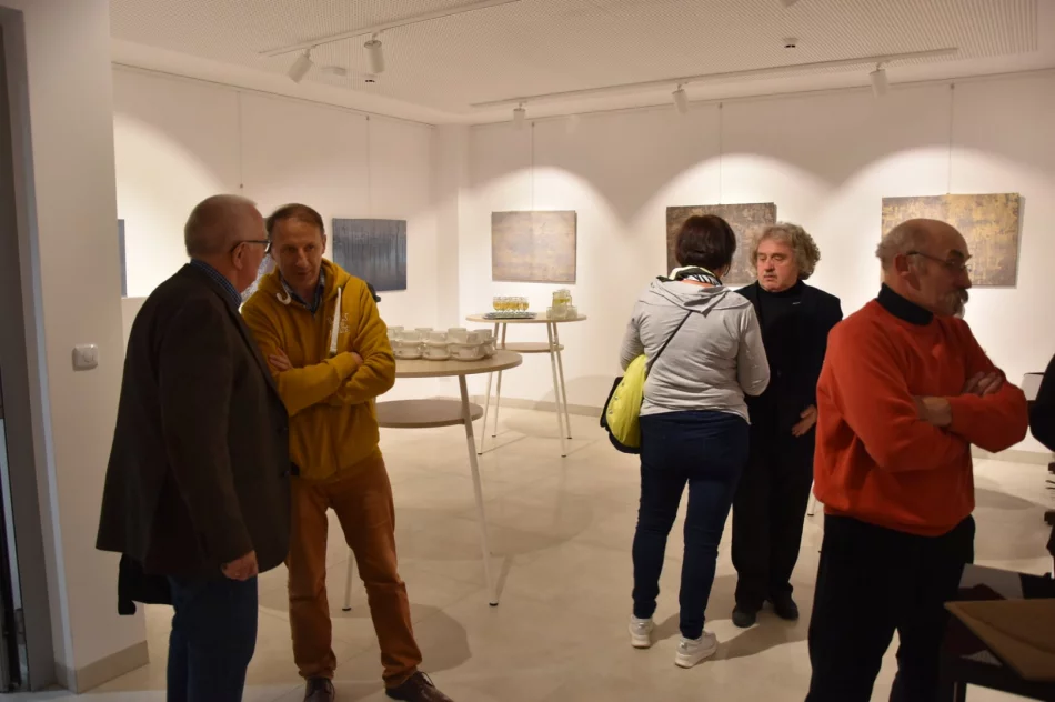  „Spójności i sprzeczności' w miejskiej galerii sztuki - zdjęcie 8