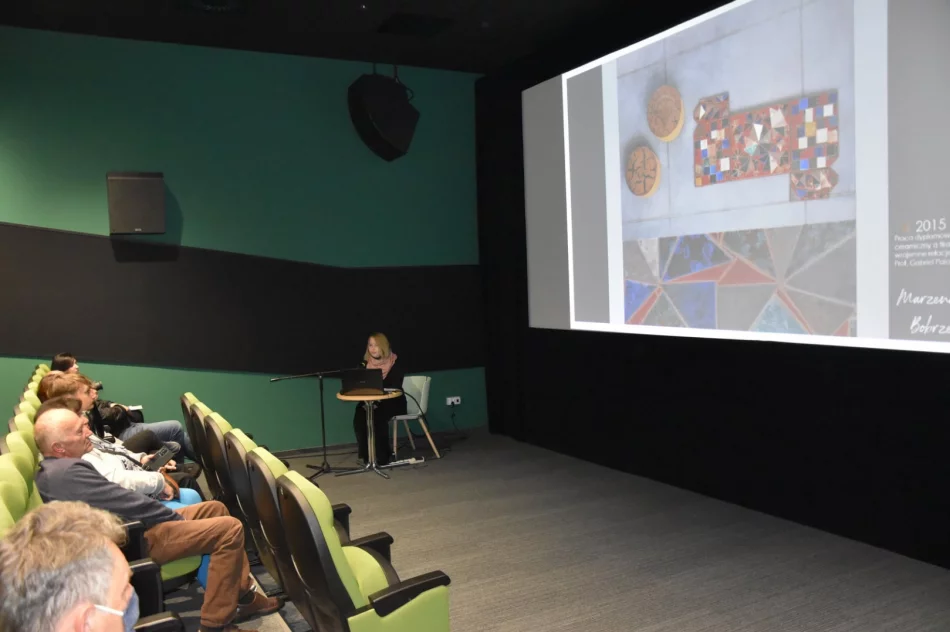  „Spójności i sprzeczności' w miejskiej galerii sztuki - zdjęcie 11