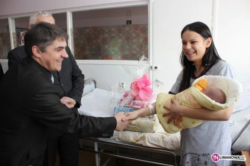 Przyszła na świat 10 minut po północy - zdjęcie 2