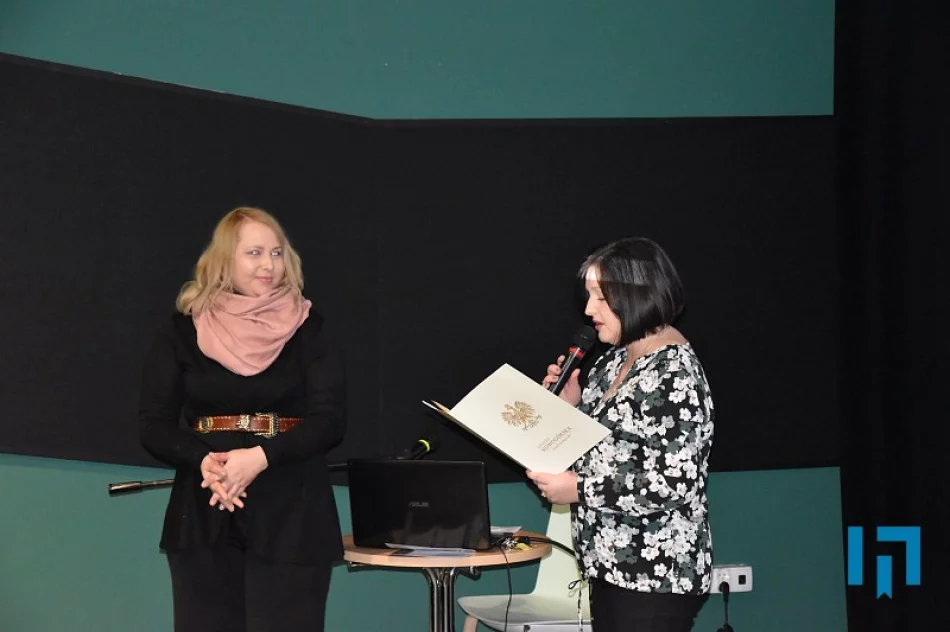 „Spójności i sprzeczności” w Miejskiej Galerii Sztuki - zdjęcie 4