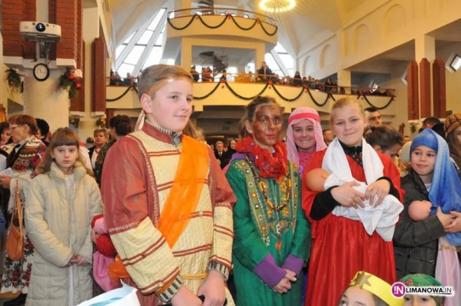 Kolędowali by pomóc dzieciom w Afryce - zdjęcie 3